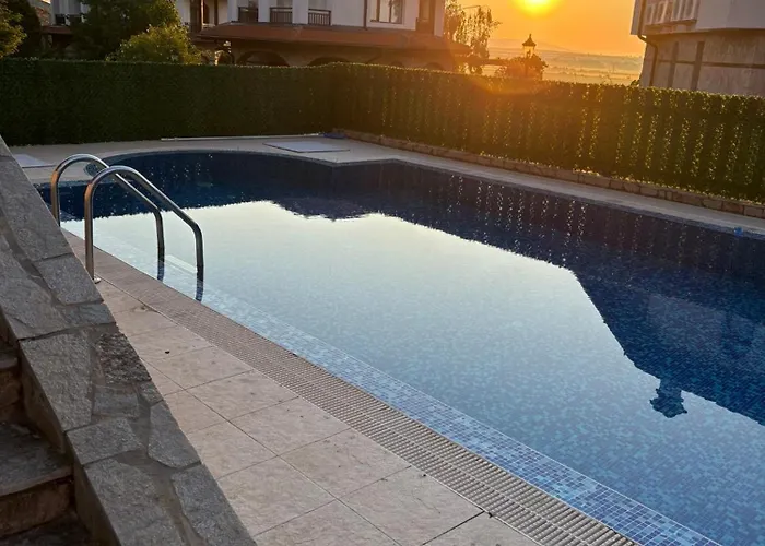 Exklusive Am Sonnenstrand Bulgarien Am Schwarzen Aheloy Cabernet 1 * Каблешково